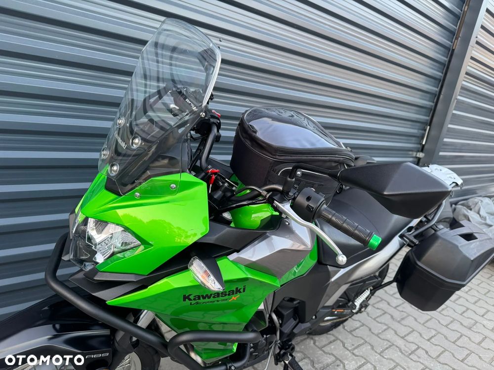 Kawasaki Versys-X 300 - 8