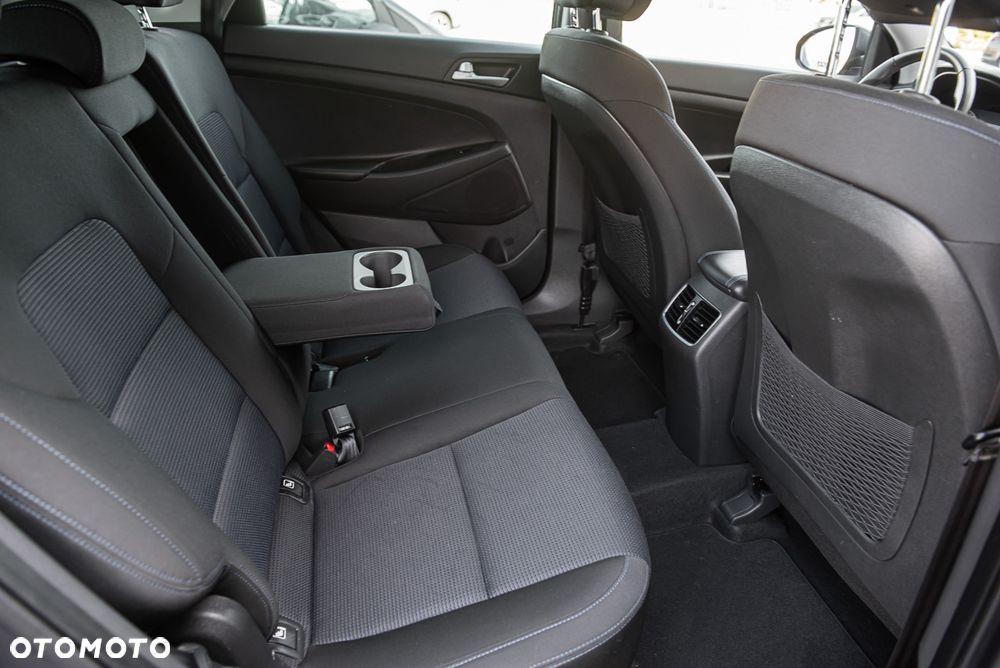 Hyundai Tucson blue 1.6 GDi 2WD Navi - 28