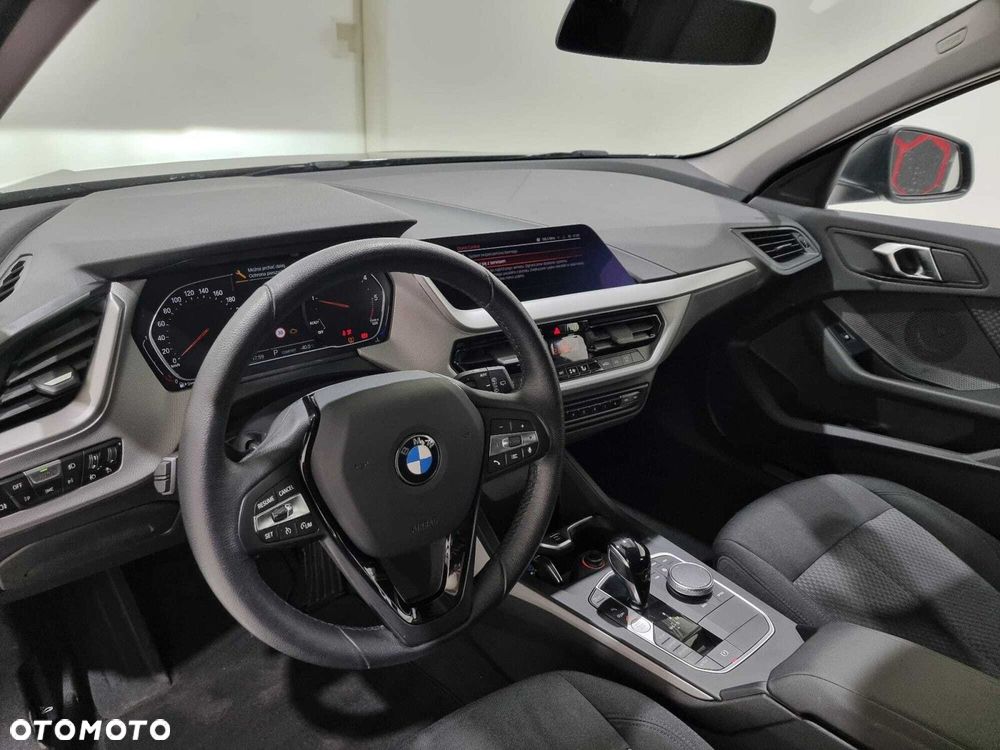 BMW Seria 1 - 18