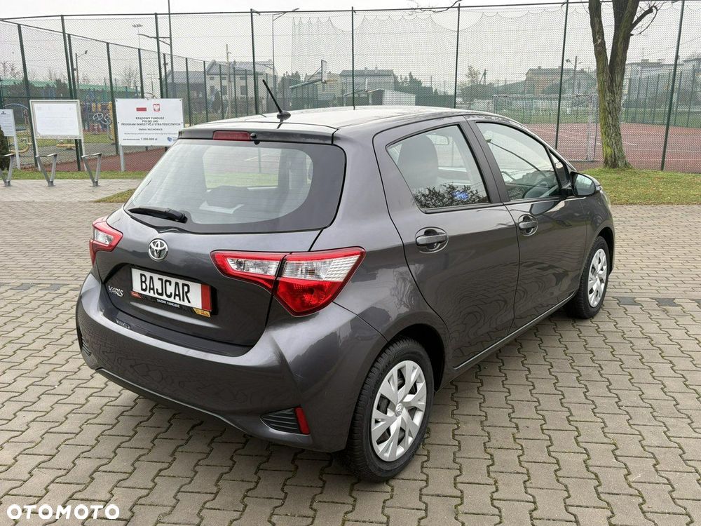 Toyota Yaris - 6