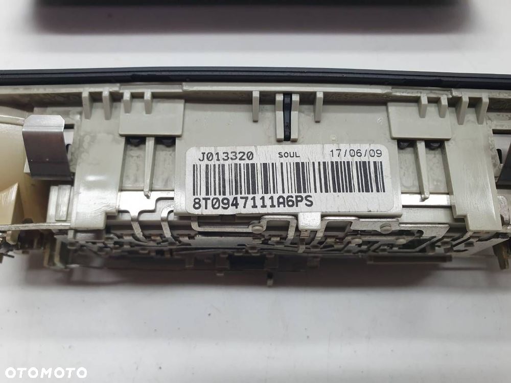 LAMPKA PODSUFITKI KOMPLET AUDI A5 8T COUPE S-LINE 8T0947111A 8T0947135B - 7