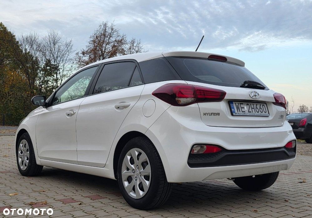 Hyundai i20 - 8