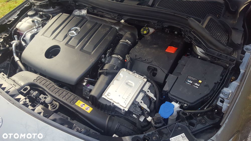 Mercedes-Benz Klasa B 180 d AMG Line 7G-DCT - 20