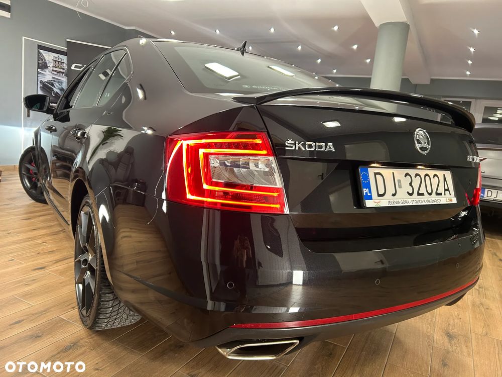 Skoda Octavia 2.0 TDI RS DSG - 6