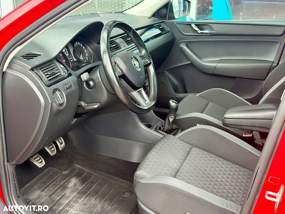 Skoda Rapid 1.2 TSI Style - 11