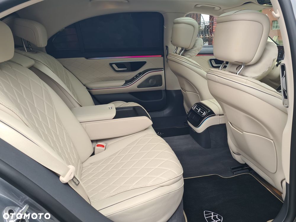 Mercedes-Benz Klasa S 580 4Matic L 9G-TRONIC Edition - 32