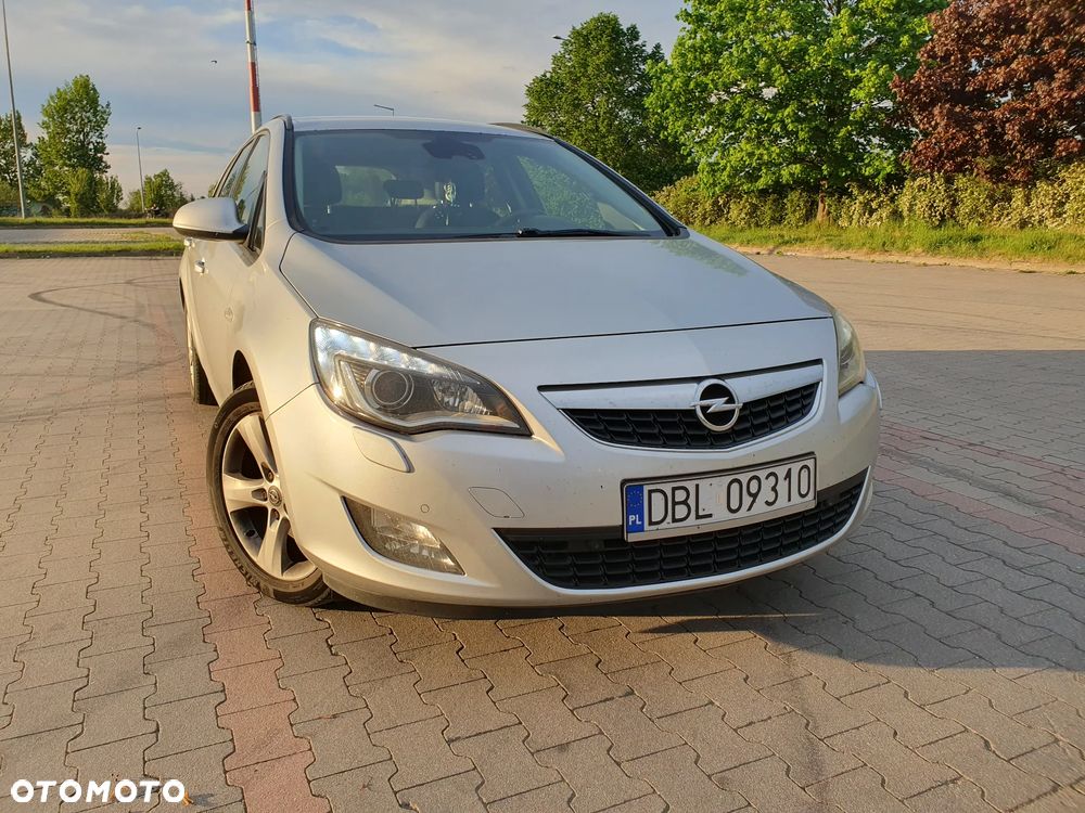 Opel Astra 2.0 CDTI Sport - 1