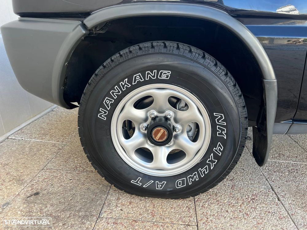 Ford Maverick 2.7 TD GLX - 27