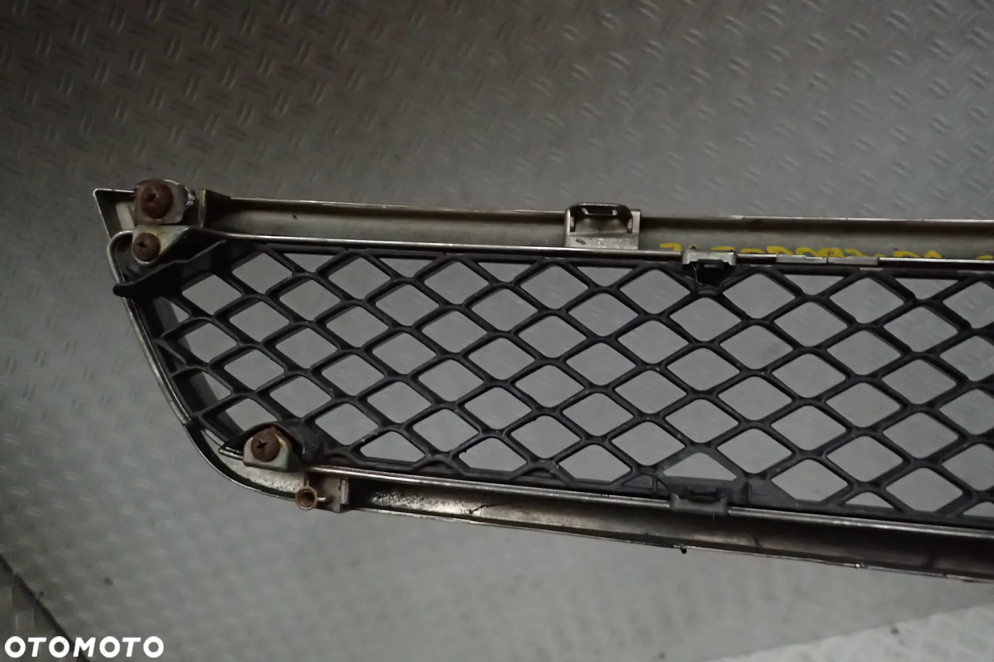 ATRAPA GRILLA MITSUBISHI LANCER LIFT 10-15 ROK 7450A093-01 - 7