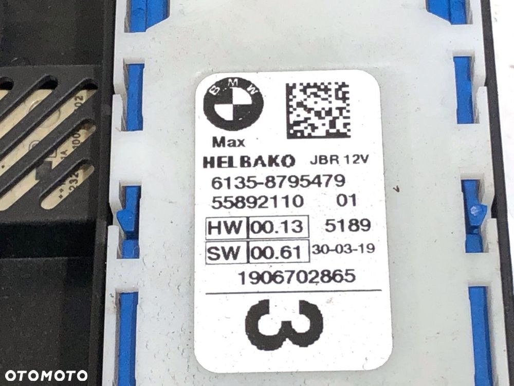 SKRZYNKA BEZPIECZNIKÓW  BMW 5 (G30, F90) 2016 - 2022 530 e Plug-in-Hybrid 135 kW [184 KM] Hybryda - 3