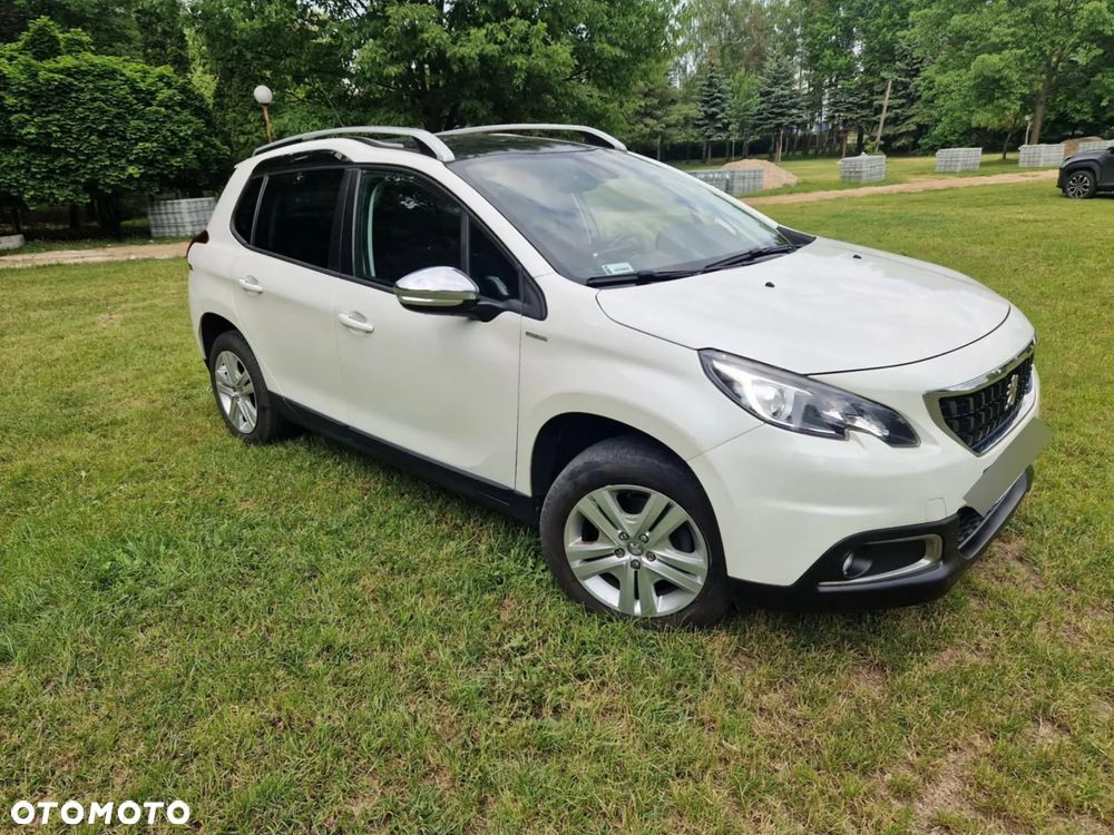 Peugeot 2008 1.2 Pure Tech Style S&S - 1