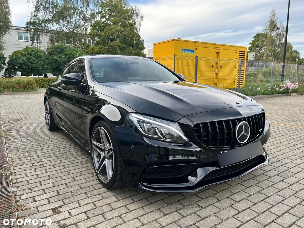 Mercedes-Benz Klasa C AMG 63 S - 15