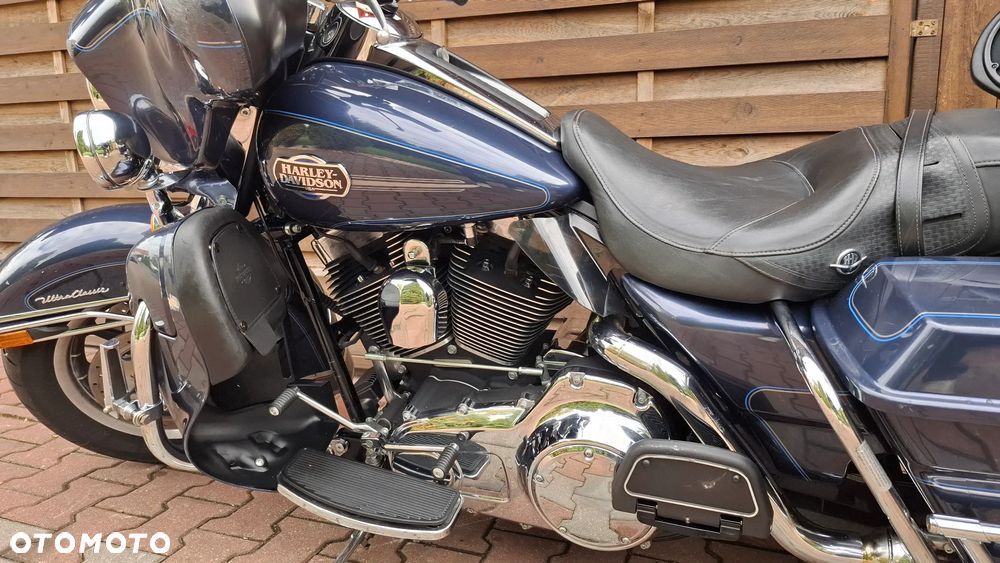 Harley-Davidson Touring Electra Glide - 23