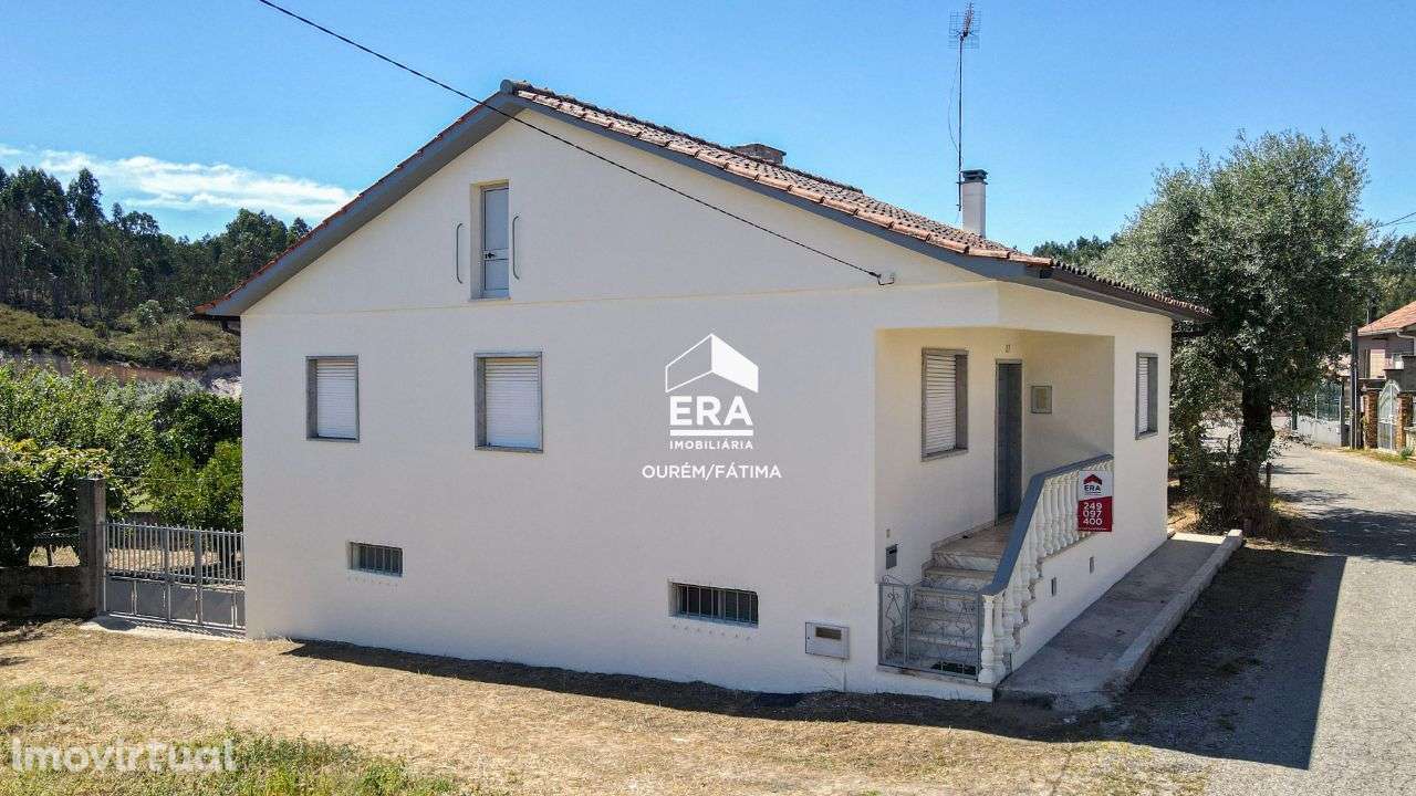 Moradia T3 localizada em Albergaria dos Doze - Grande imagem: 3/41