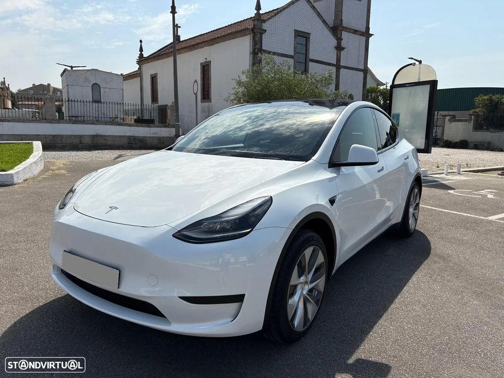 Tesla Model Y RWD - 1