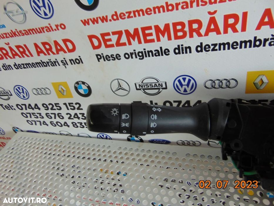 Bloc lumini Toyota Yaris dupa 2014 manete stergatoare semnalizare dezm - 3