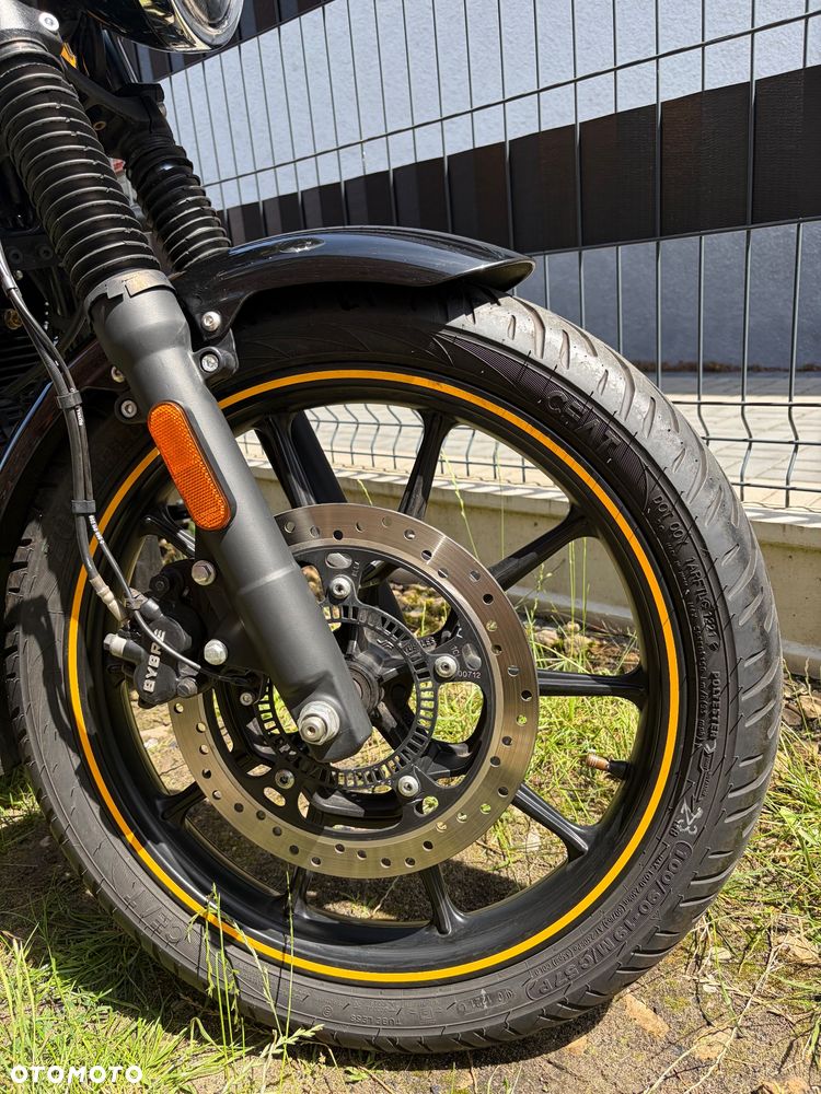 Royal Enfield Meteor - 19
