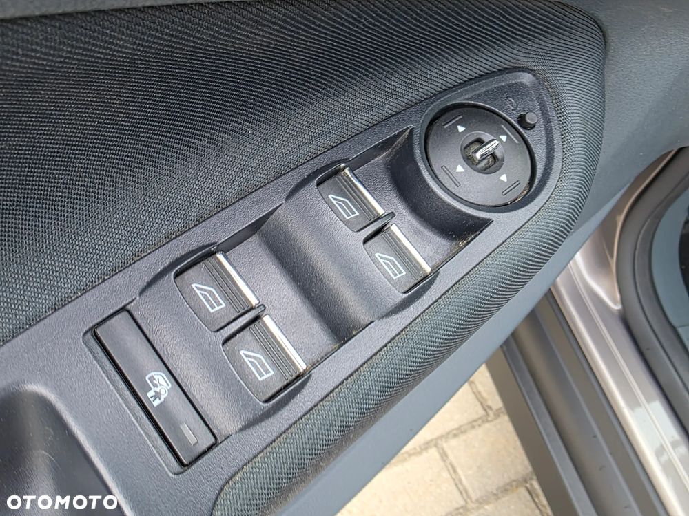 Ford Grand C-MAX 1.6 TDCi Start-Stop-System Titanium - 20
