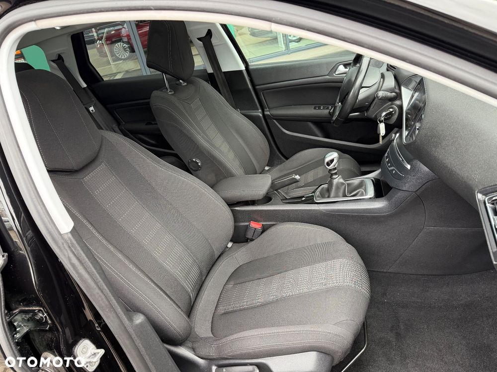 Peugeot 308 1.6 BlueHDi Active S&S - 16