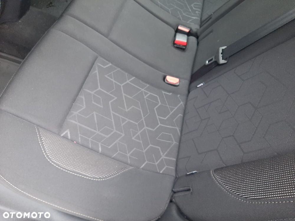 Peugeot 2008 PureTech 82 Access - 31