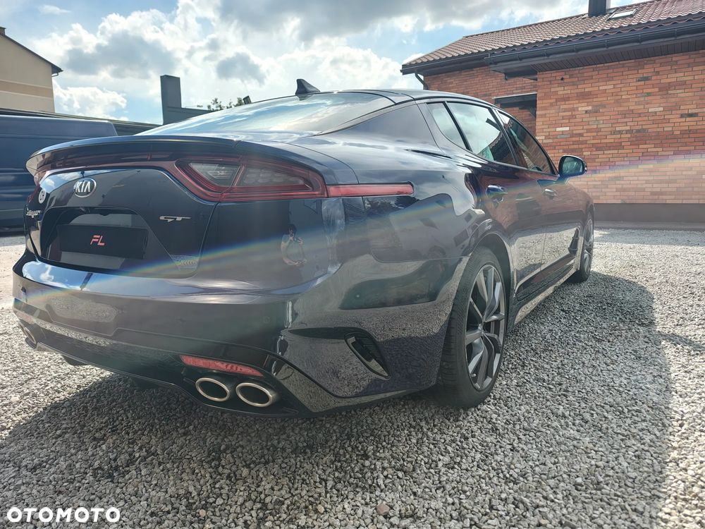 Kia Stinger 3.3 T-GDI AWD OPF GT - 12
