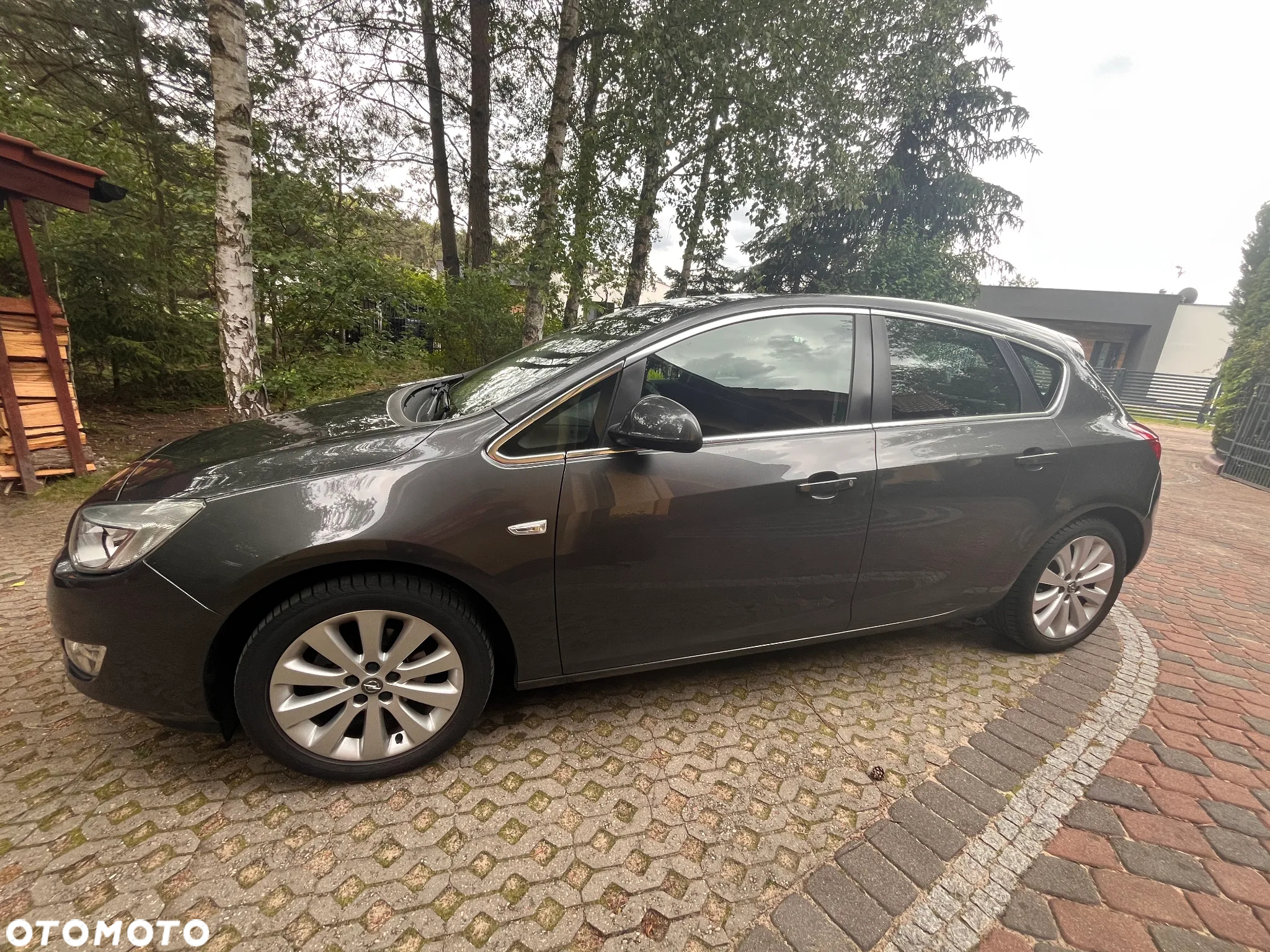 Opel Astra IV 1.6 Cosmo - 11
