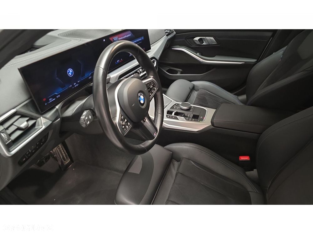 BMW Seria 3 320d xDrive mHEV M Sport sport - 16