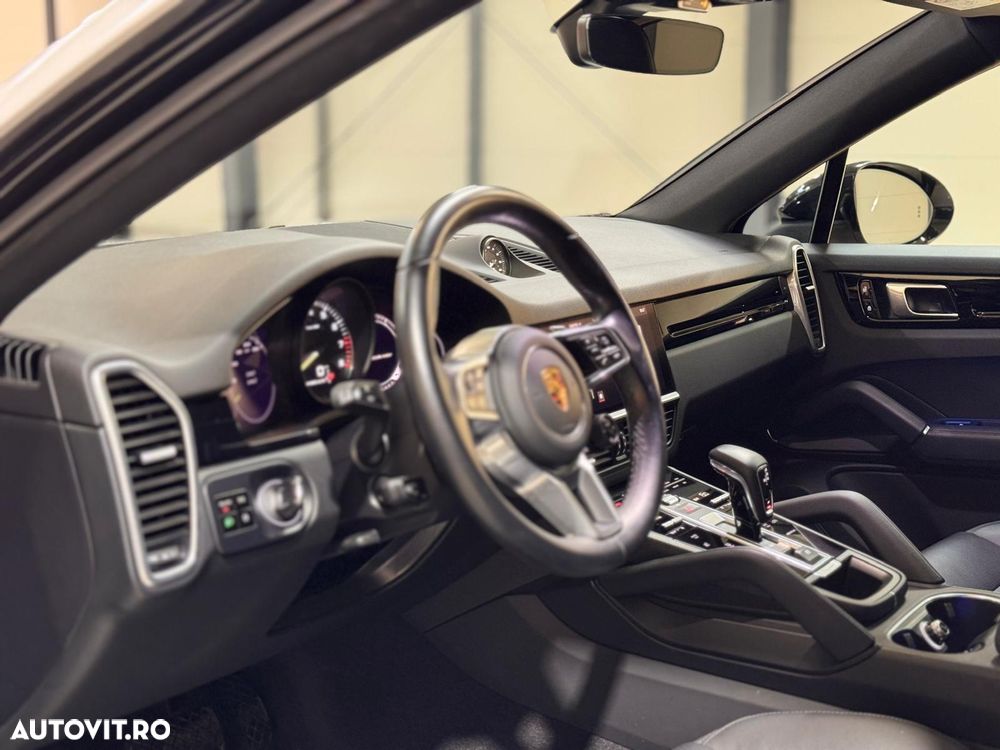 Porsche Cayenne E-Hybrid Tiptronic S - 25