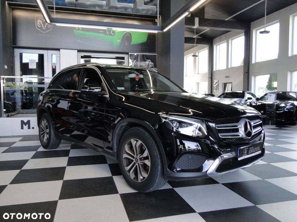 Mercedes-Benz GLC - 2