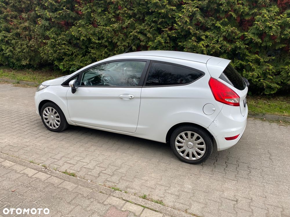 Ford Fiesta 1.25 Trend Edition - 7