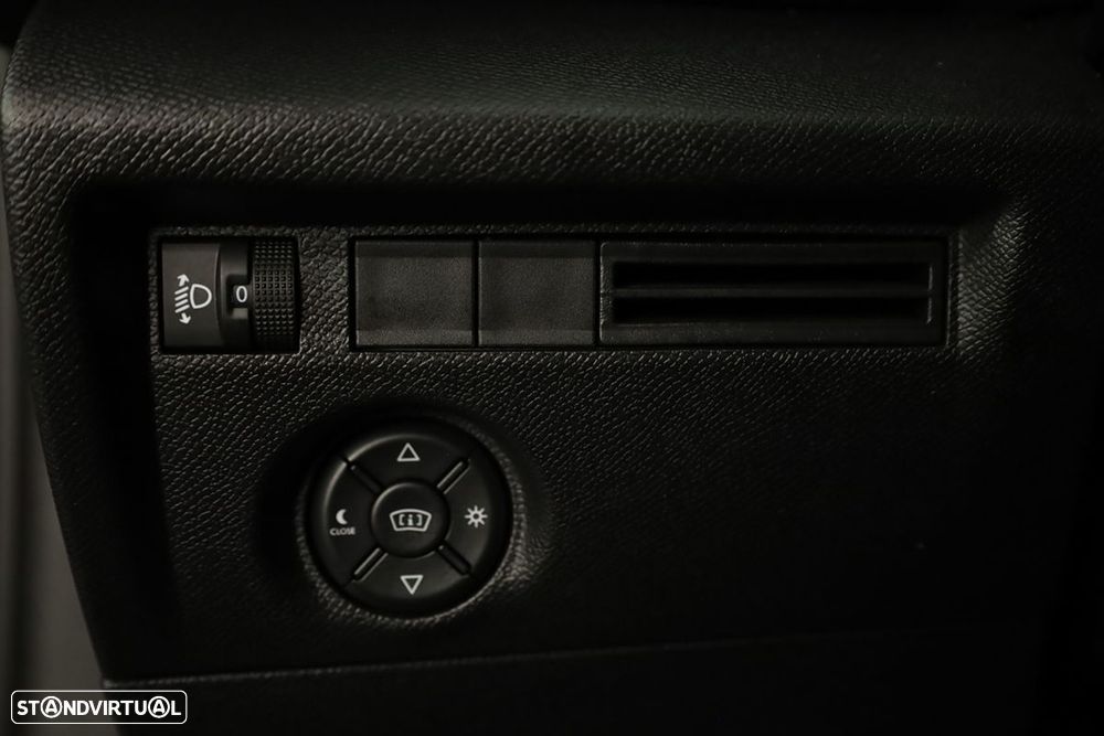 Citroën C4 1.2 Hybrid Max e-DSC6 - 18