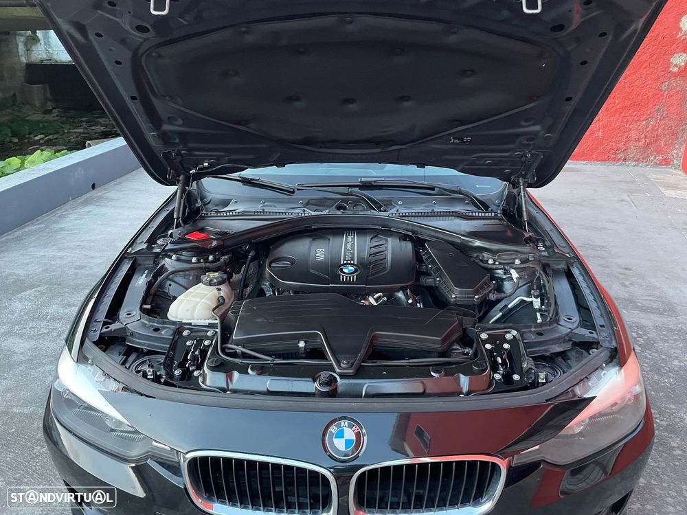 BMW 316 d Touring Advantage - 12