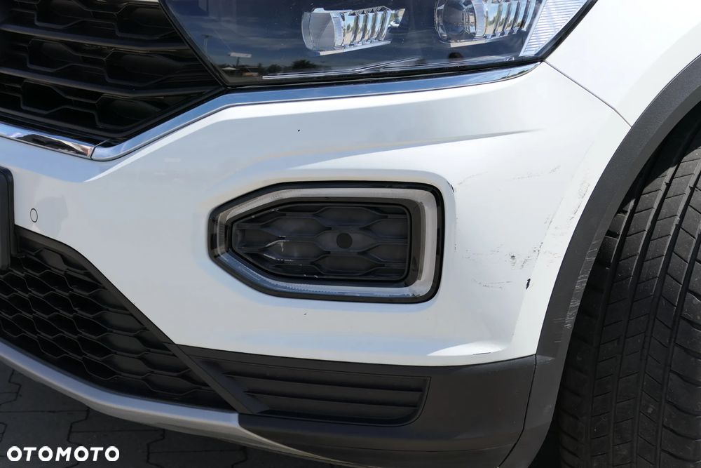 Volkswagen T-Roc 1.0 TSI Advance - 21
