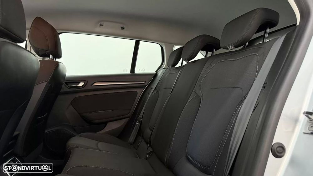 Renault Mégane Sport Tourer 1.5 Blue dCi Intens - 22