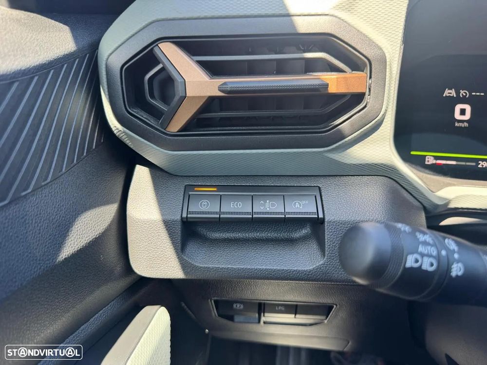 Dacia Bigster 1.2 Mild Hybrid-G Extreme - 32