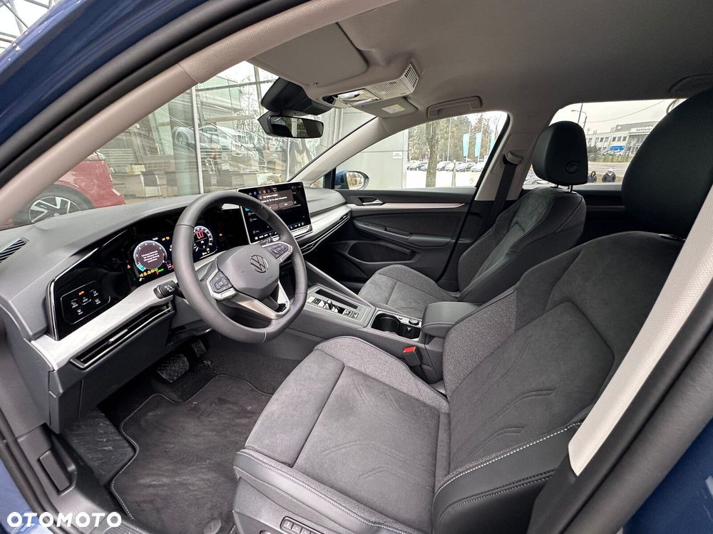 Volkswagen Golf Variant - 12