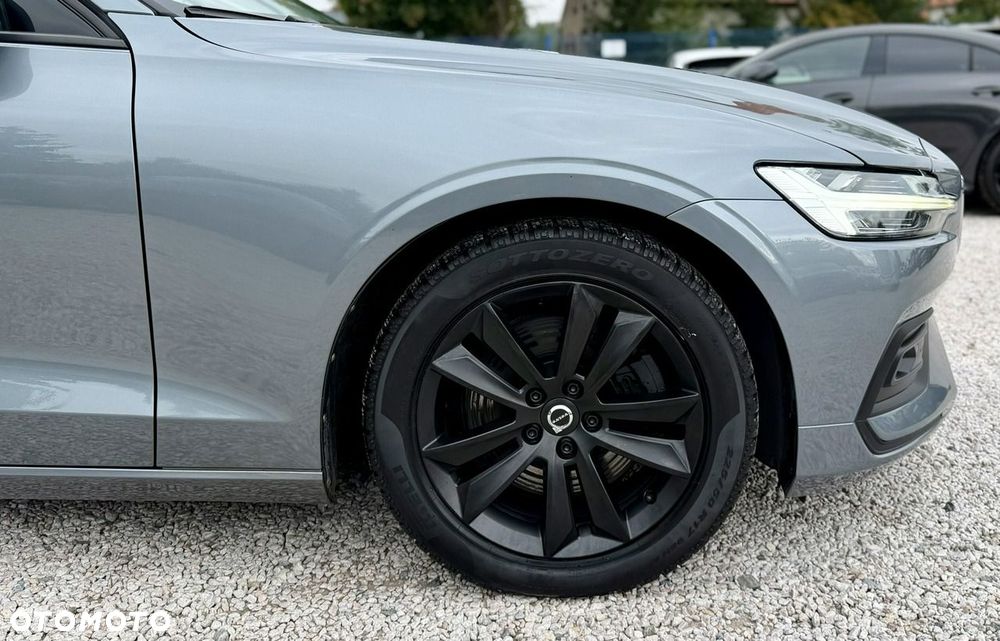 Volvo V60 D4 AWD Geartronic Momentum Pro - 38