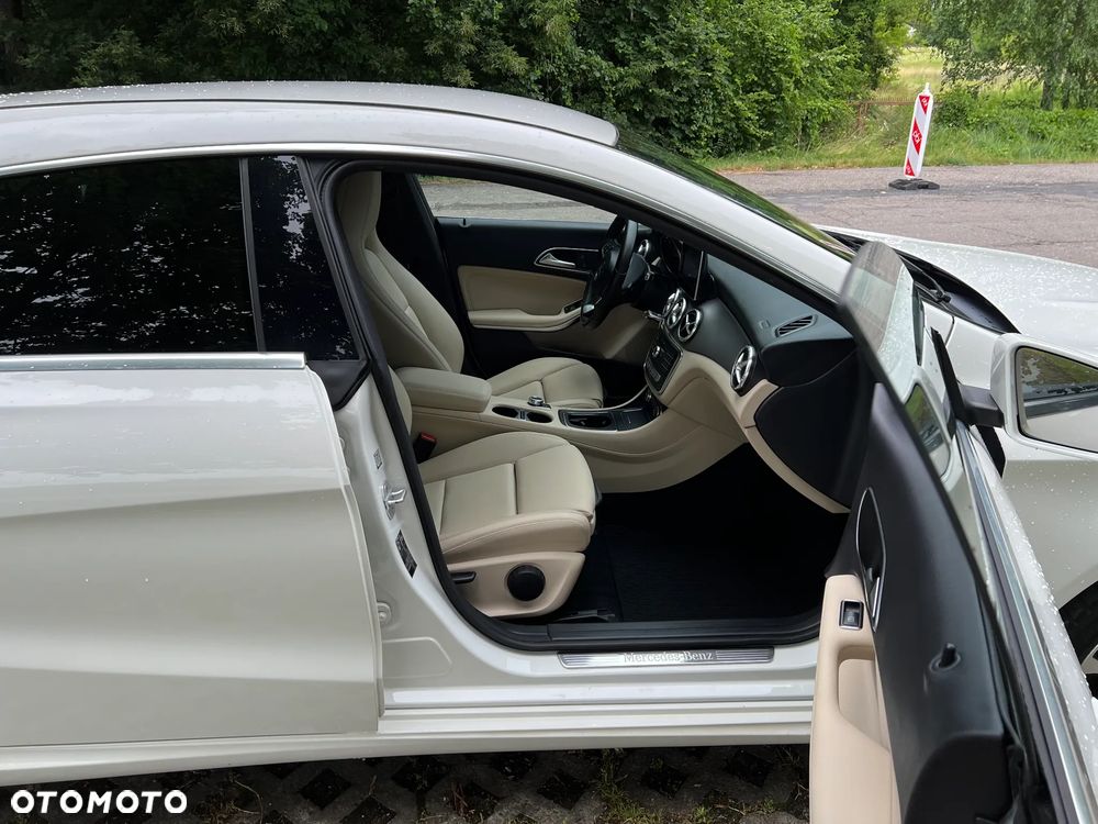 Mercedes-Benz CLA 200 (CDI) d 7G-DCT - 7