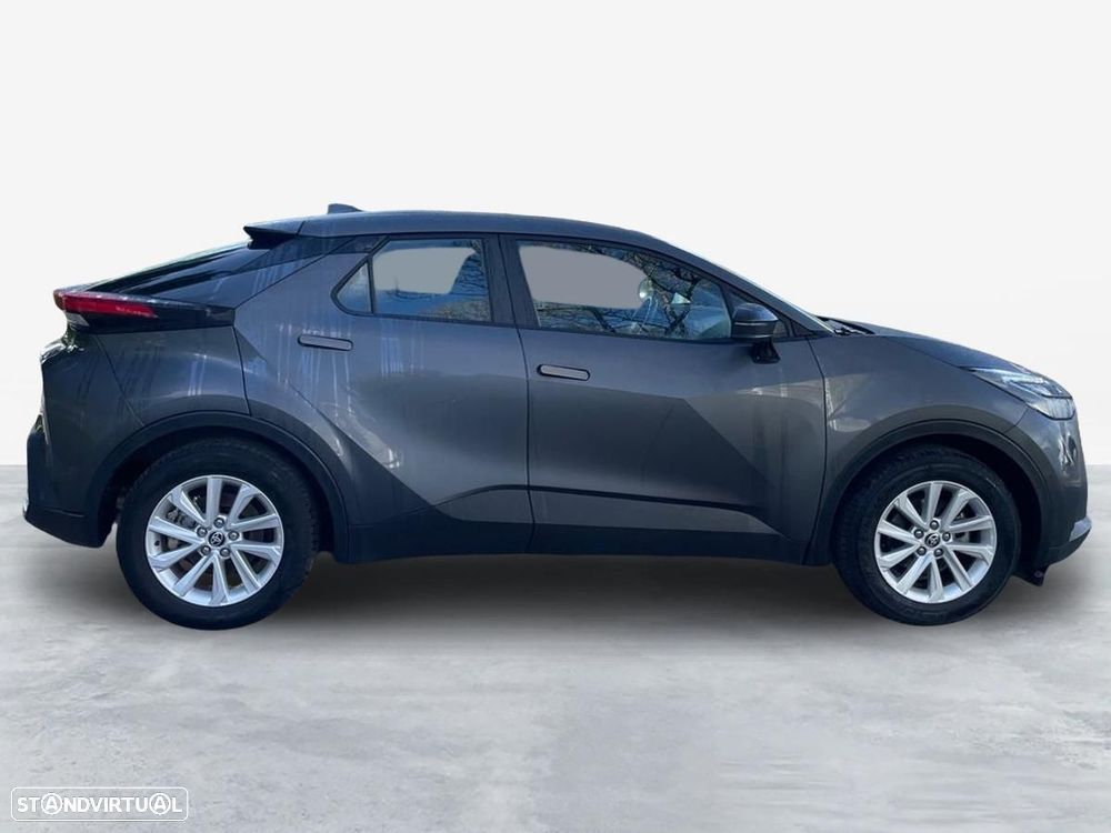Toyota C-HR — fotografia 16