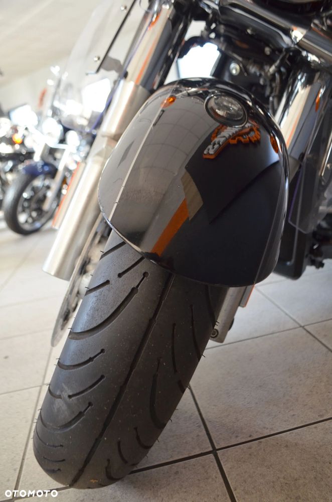 Suzuki Boulevard - 9