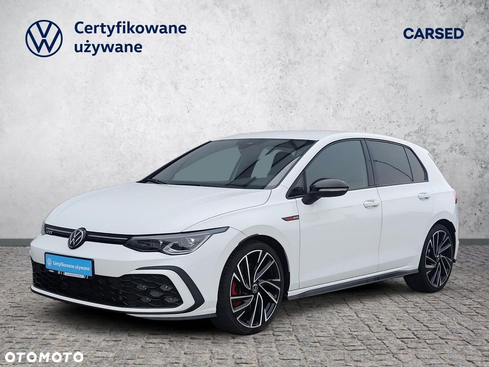 Volkswagen Golf - 2