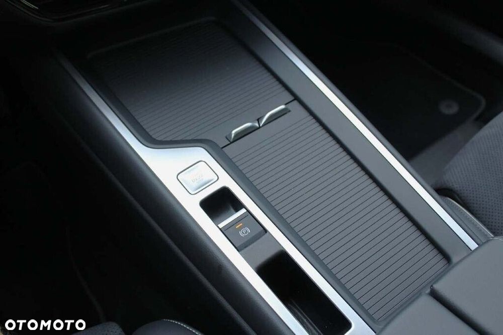Volkswagen Passat - 20