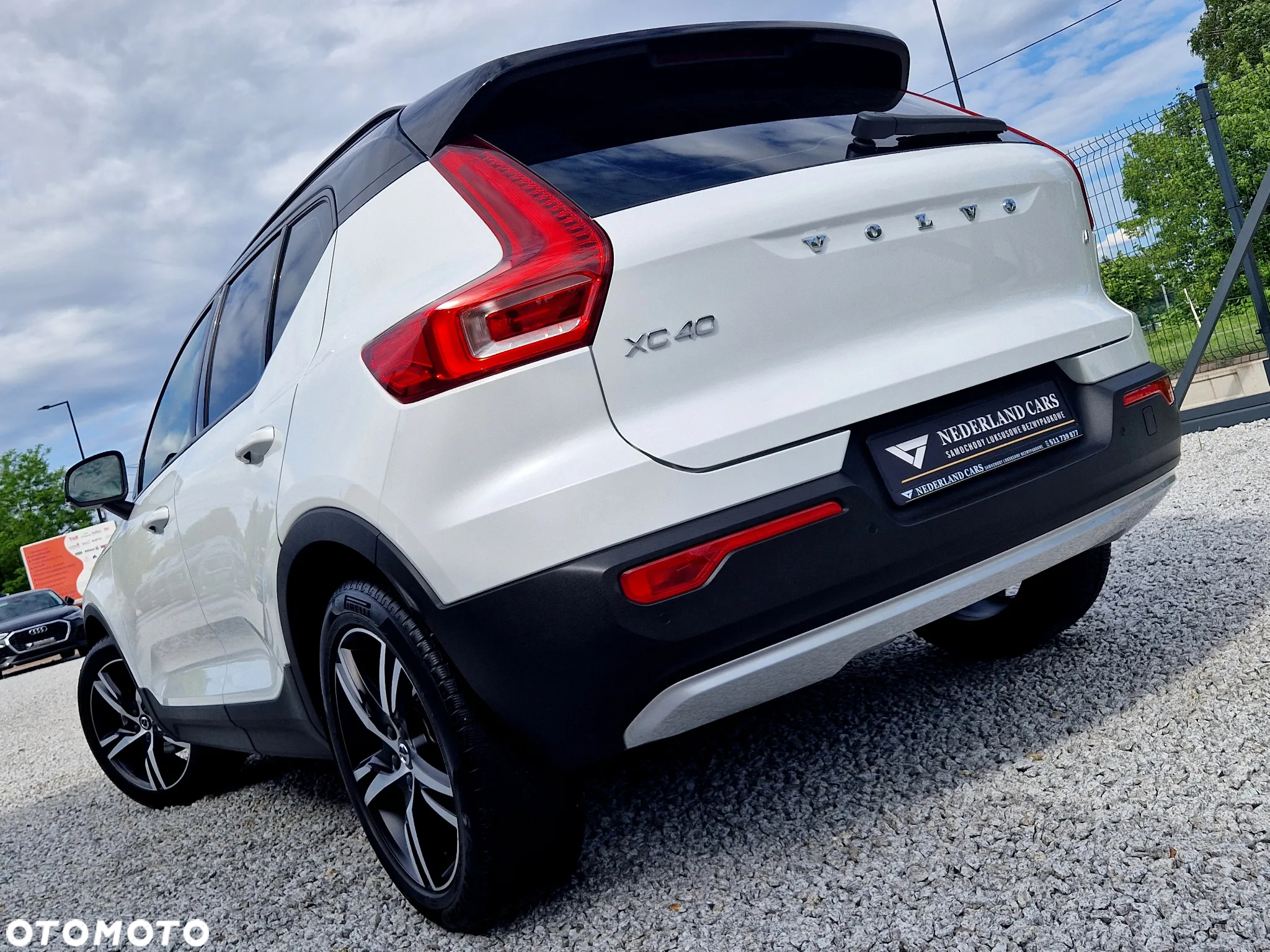 Volvo XC 40 T3 R-Design - 36