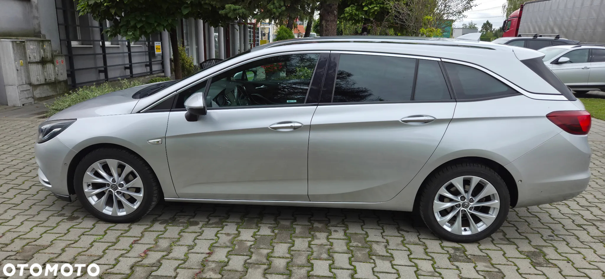 Opel Astra V 1.4 T Elite - 4