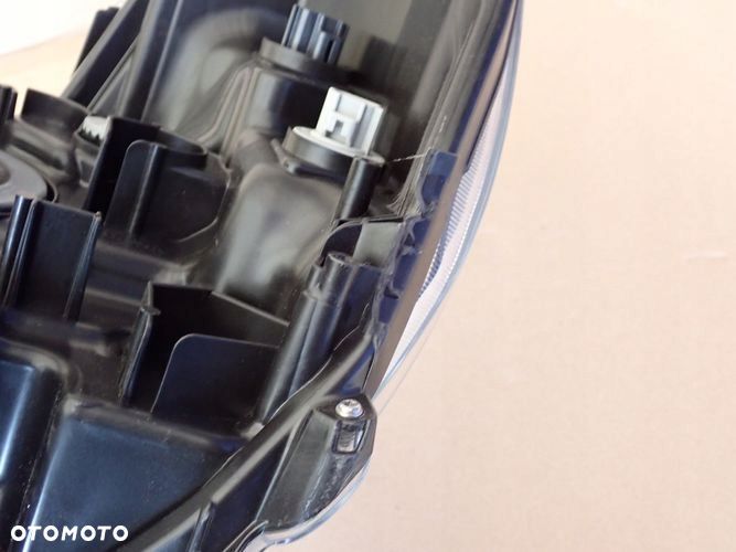 TOYOTA HILUX VIII LIFT 20- reflektor prawy lampa prawa 1EJ-923364-040 - 9