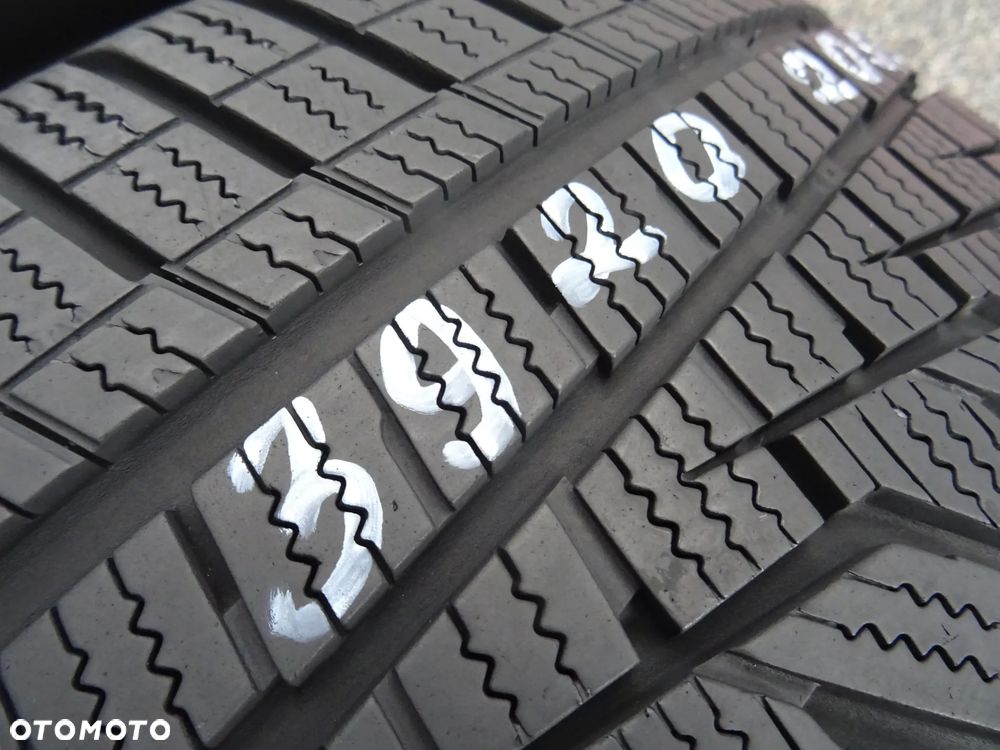 205/50/R17 93V Hankook Winter i cept evo 2 - 9