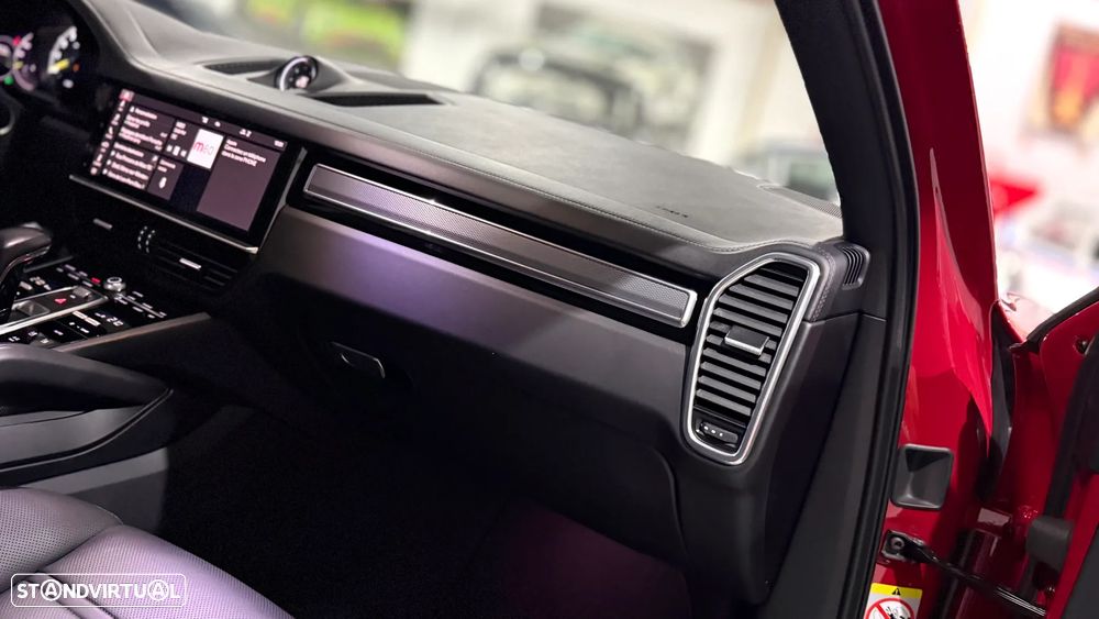 Porsche Cayenne E-Hybrid - 42