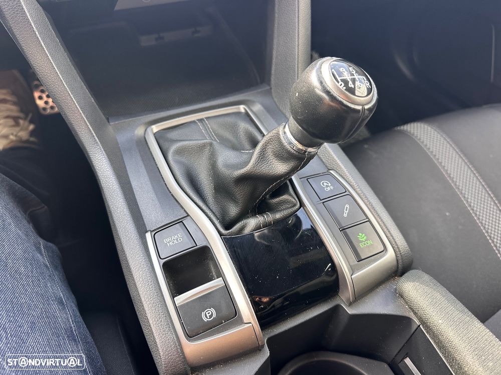 Honda Civic 1.0 i-VTEC Elegance Navi - 7