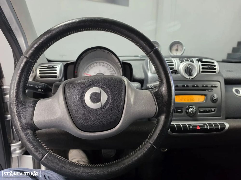 Smart ForTwo Coupé 0.8 cdi Passion 45 - 14