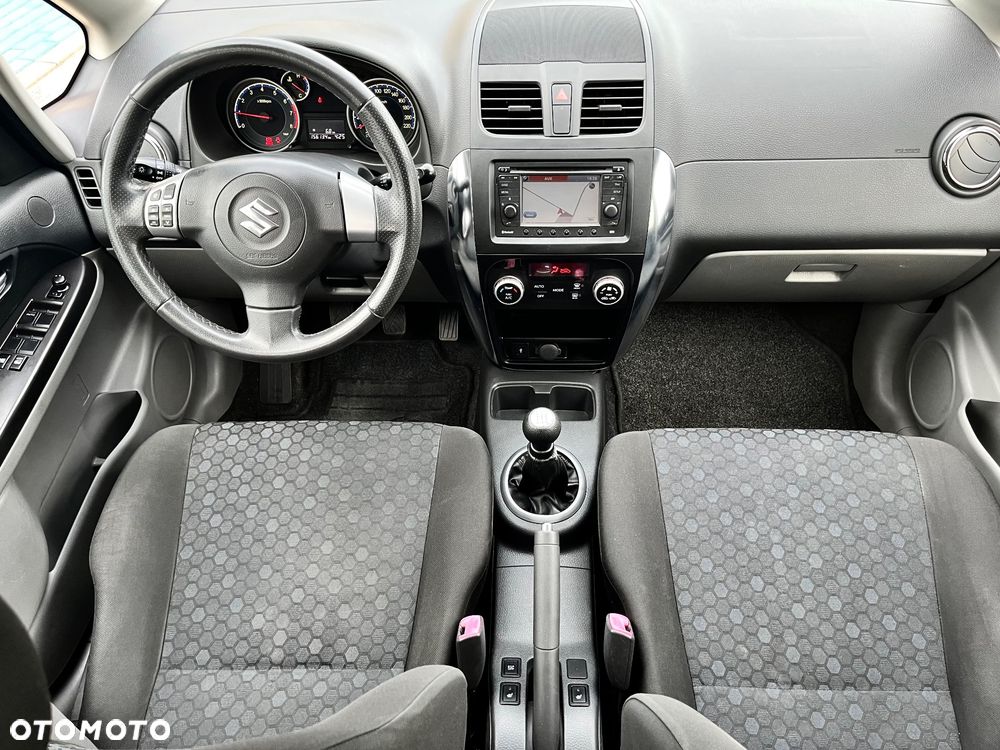 Suzuki SX4 1.6 VVT 4x2 Style - 15